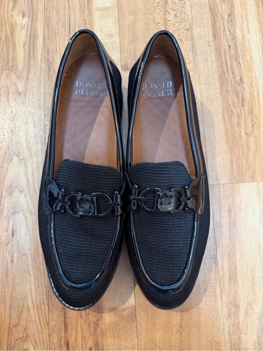 Donald J. Pliner Black Textured Bit Loafers Size 9.5